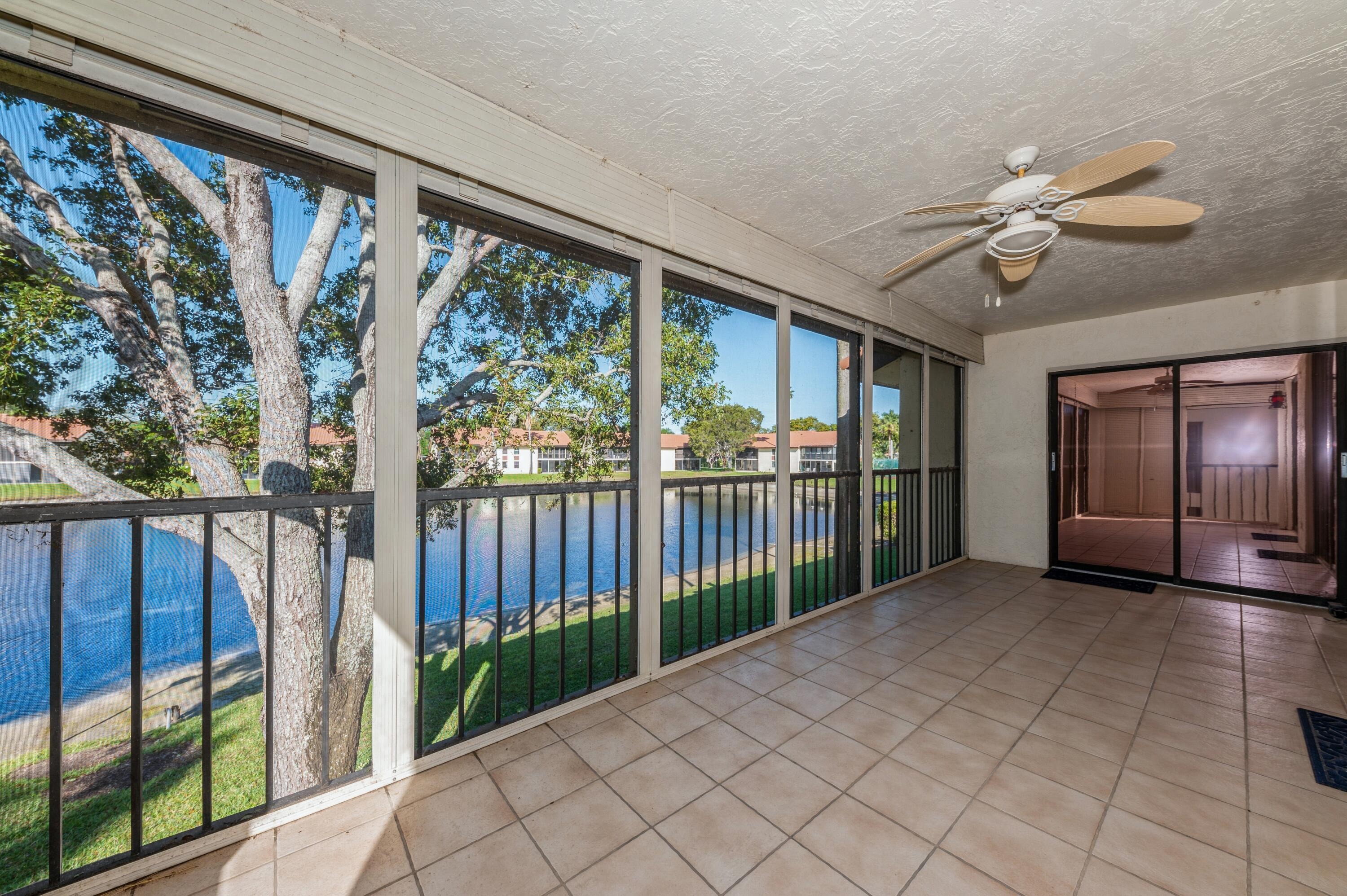 Circle Lake Dr, Boynton Beach, FL 33437