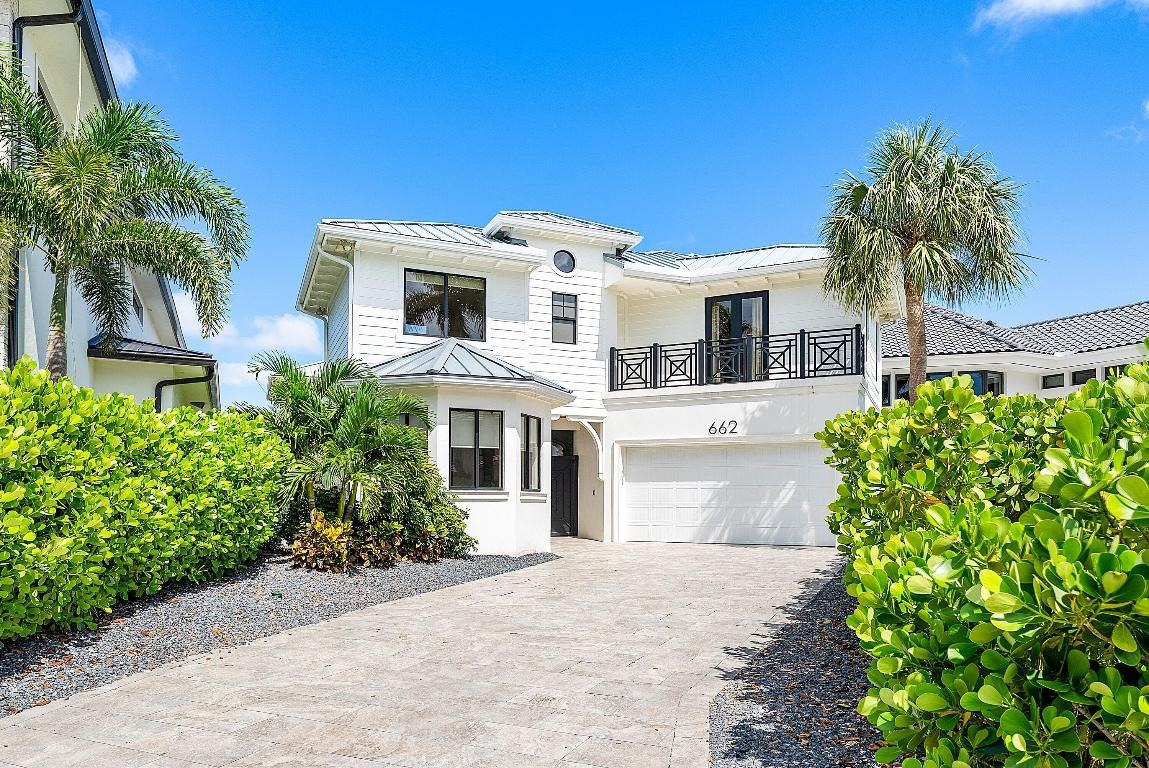 Boca Marina Ct, Boca Raton, FL 33487