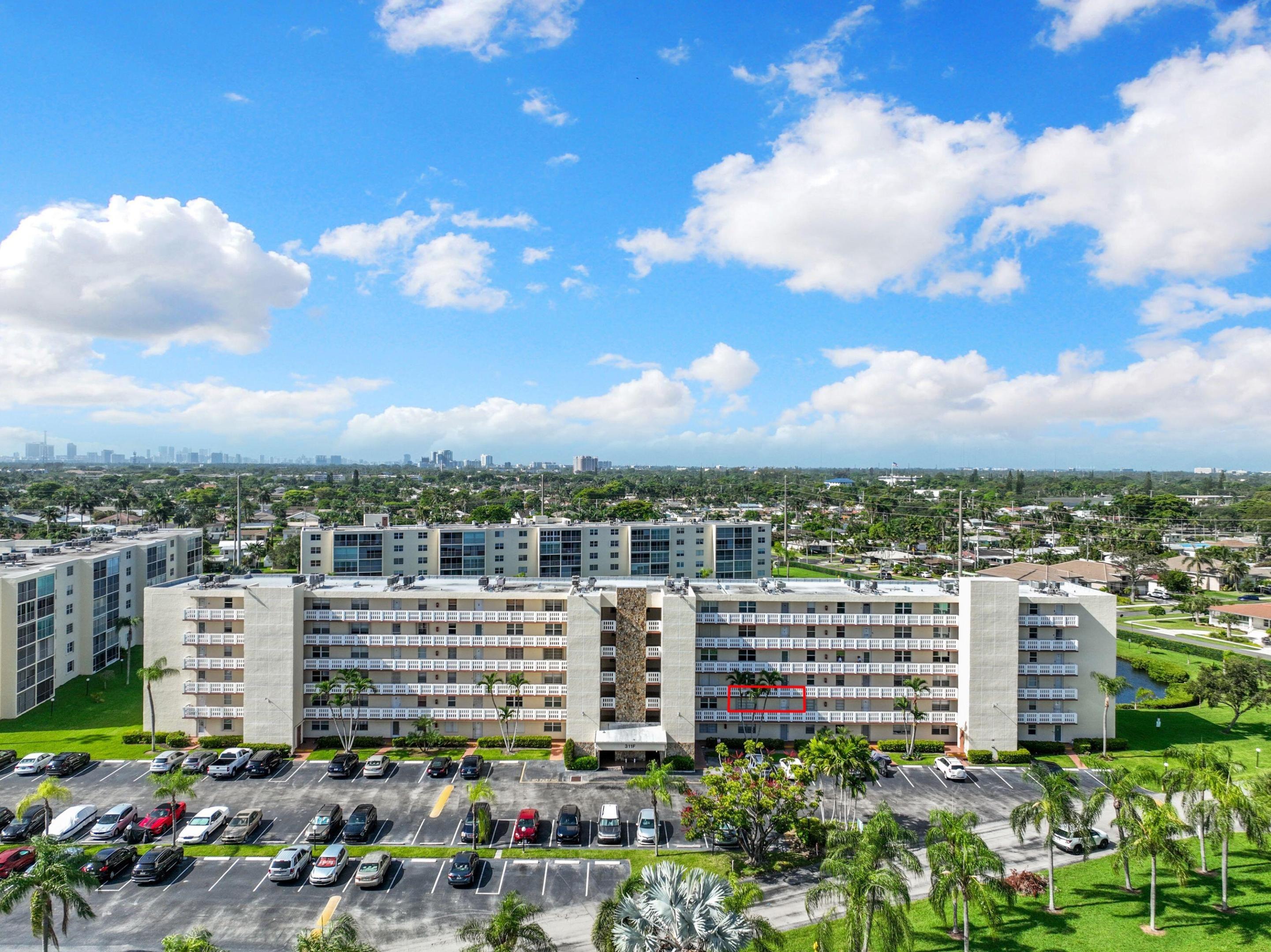 3rd St, Dania, FL 33004 #1