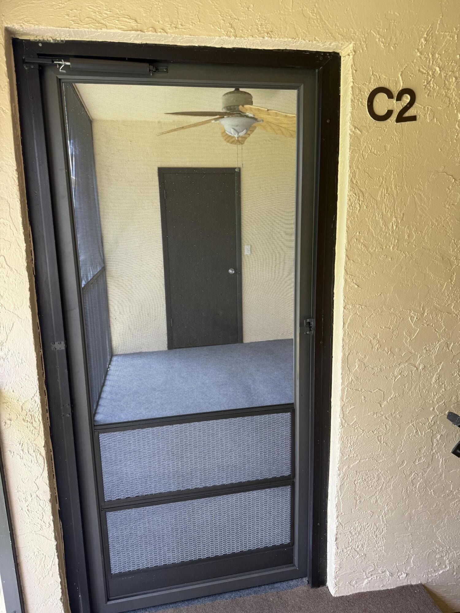 Pine Glen Ln, Greenacres, FL 33463