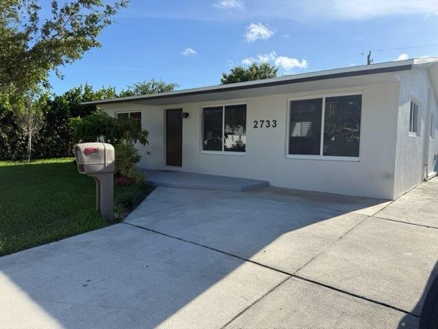 6th Ave, Wilton Manors, FL 33334