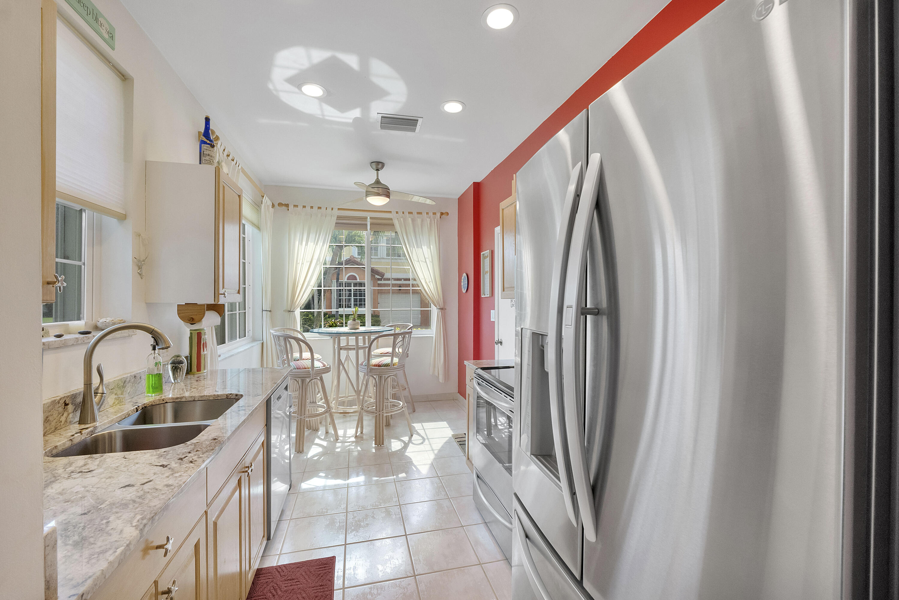 7th St, Deerfield Beach, FL 33441