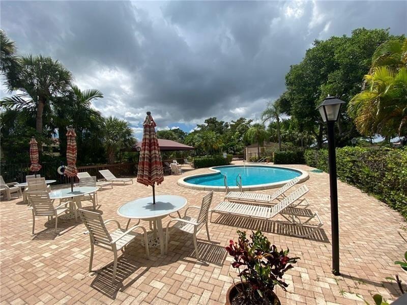 LA Paz Blvd, Boca Raton, FL 33433