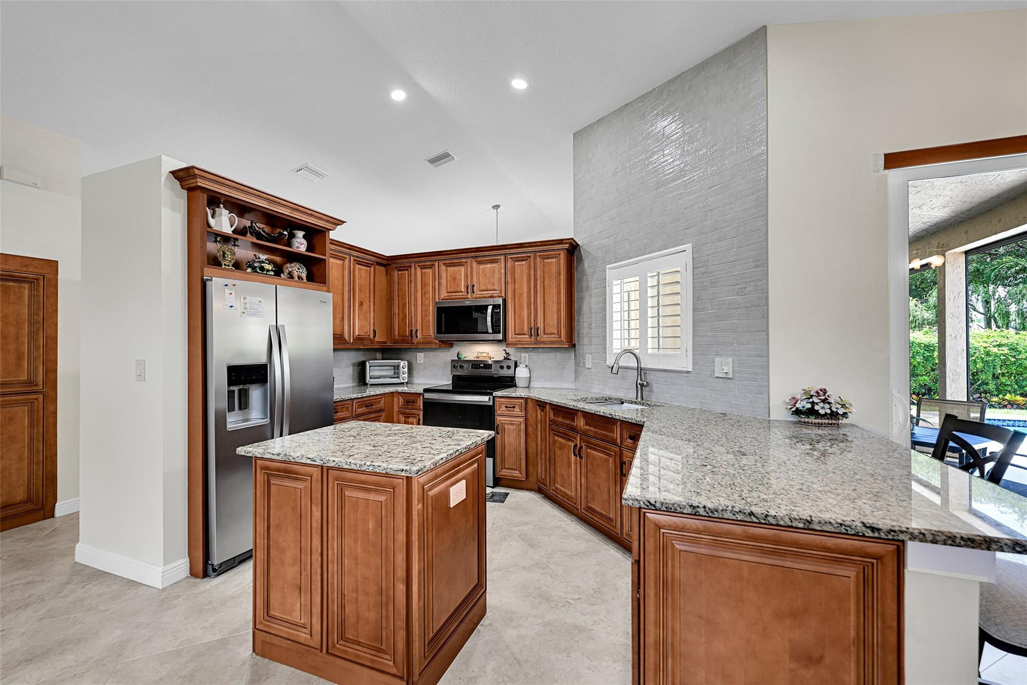 104th Ave, Coral Springs, FL 33076