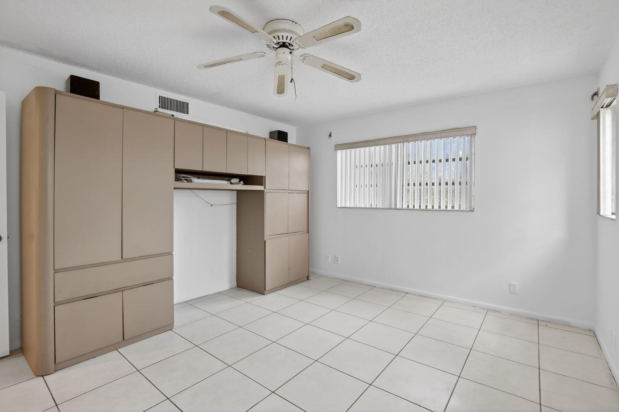 Hollybrook Ter, Pembroke Pines, FL 33025 #1