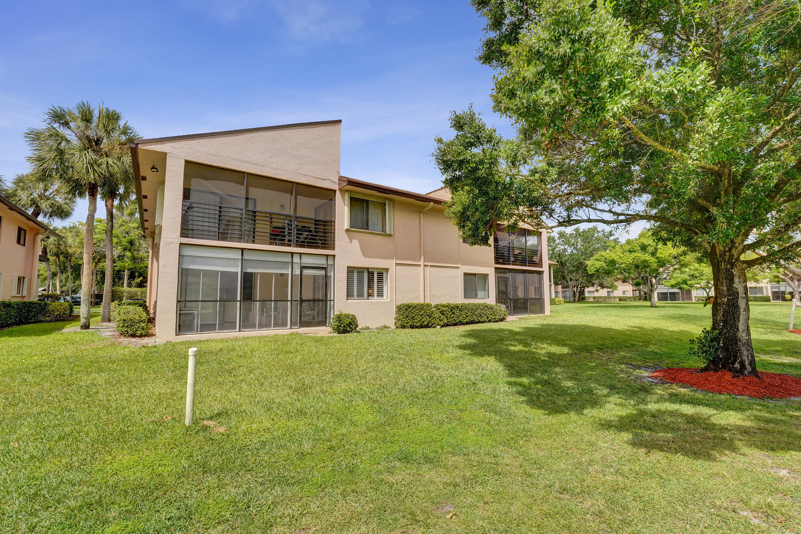 93rd Way, Davie, FL 33324