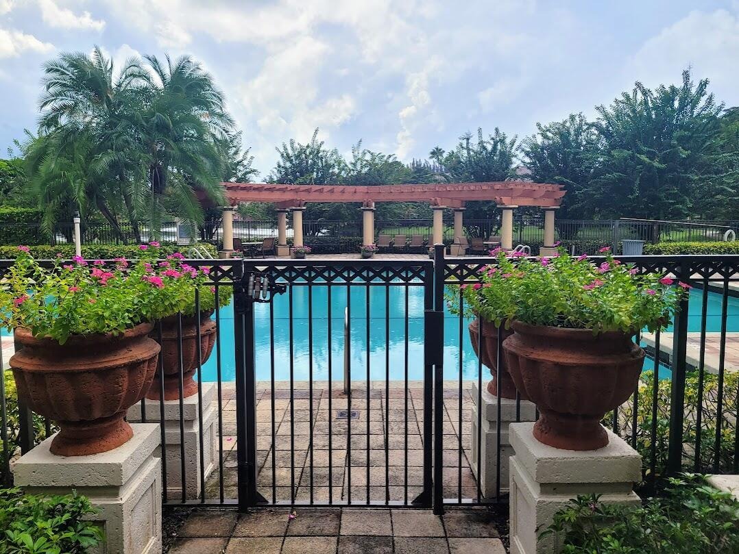 Haverhill Rd, West Palm Beach, FL 33417 #1