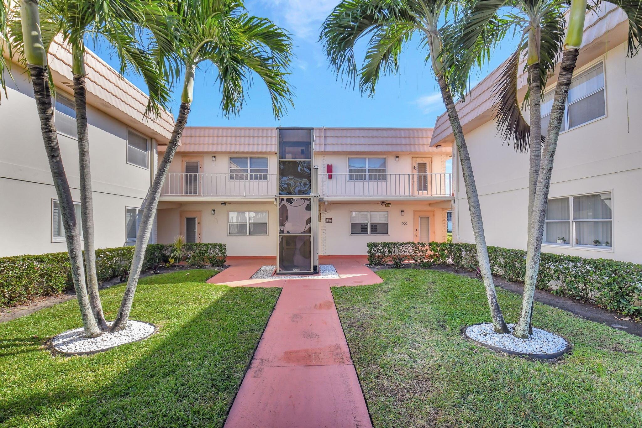 Saxony G , Delray Beach, FL 33446