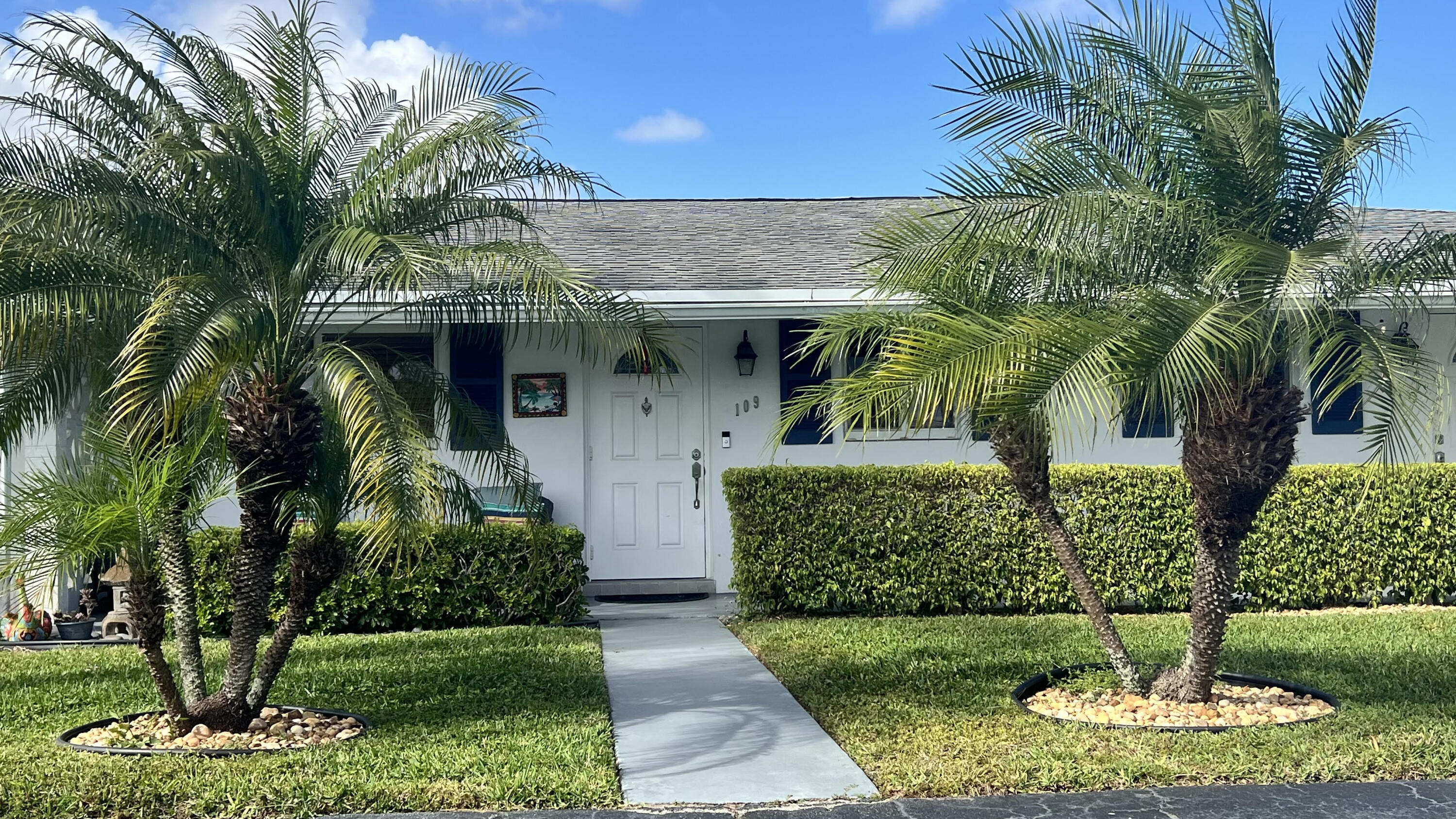 Golf Ln, Boynton Beach, FL 33426