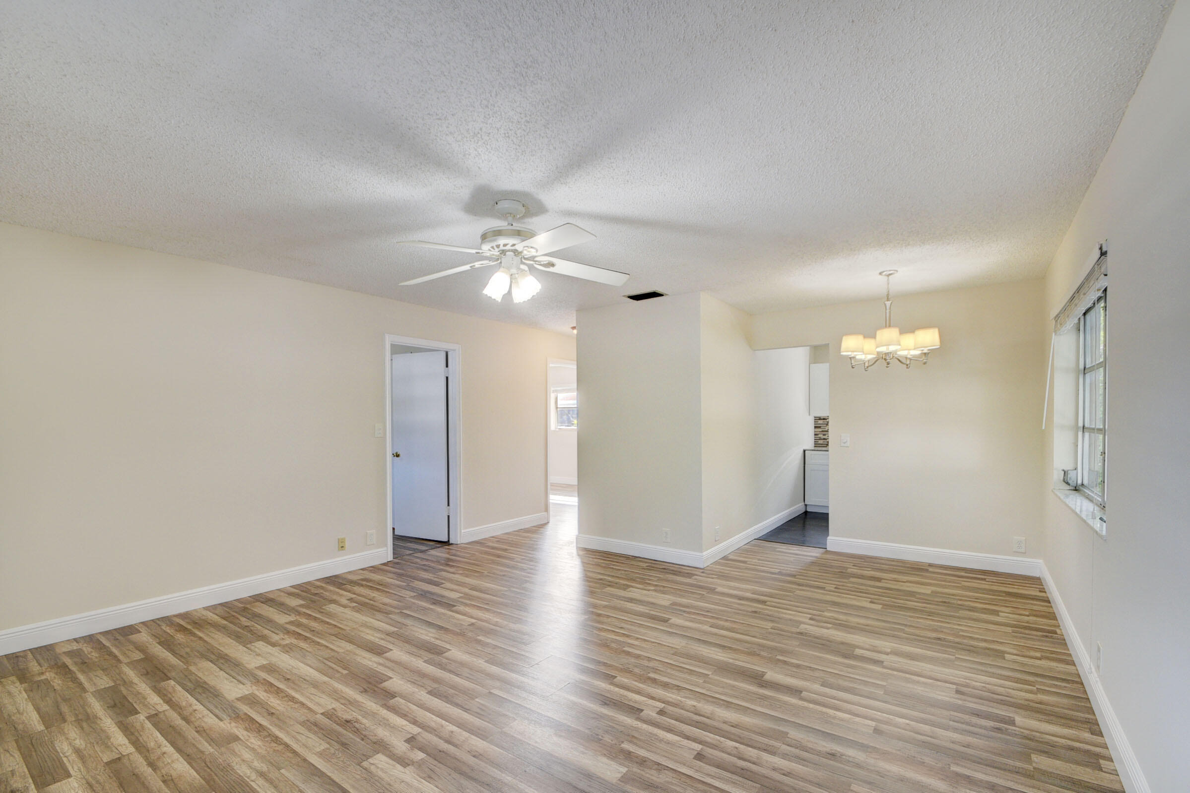 3rd Ave, Lake Worth Beach, FL 33460