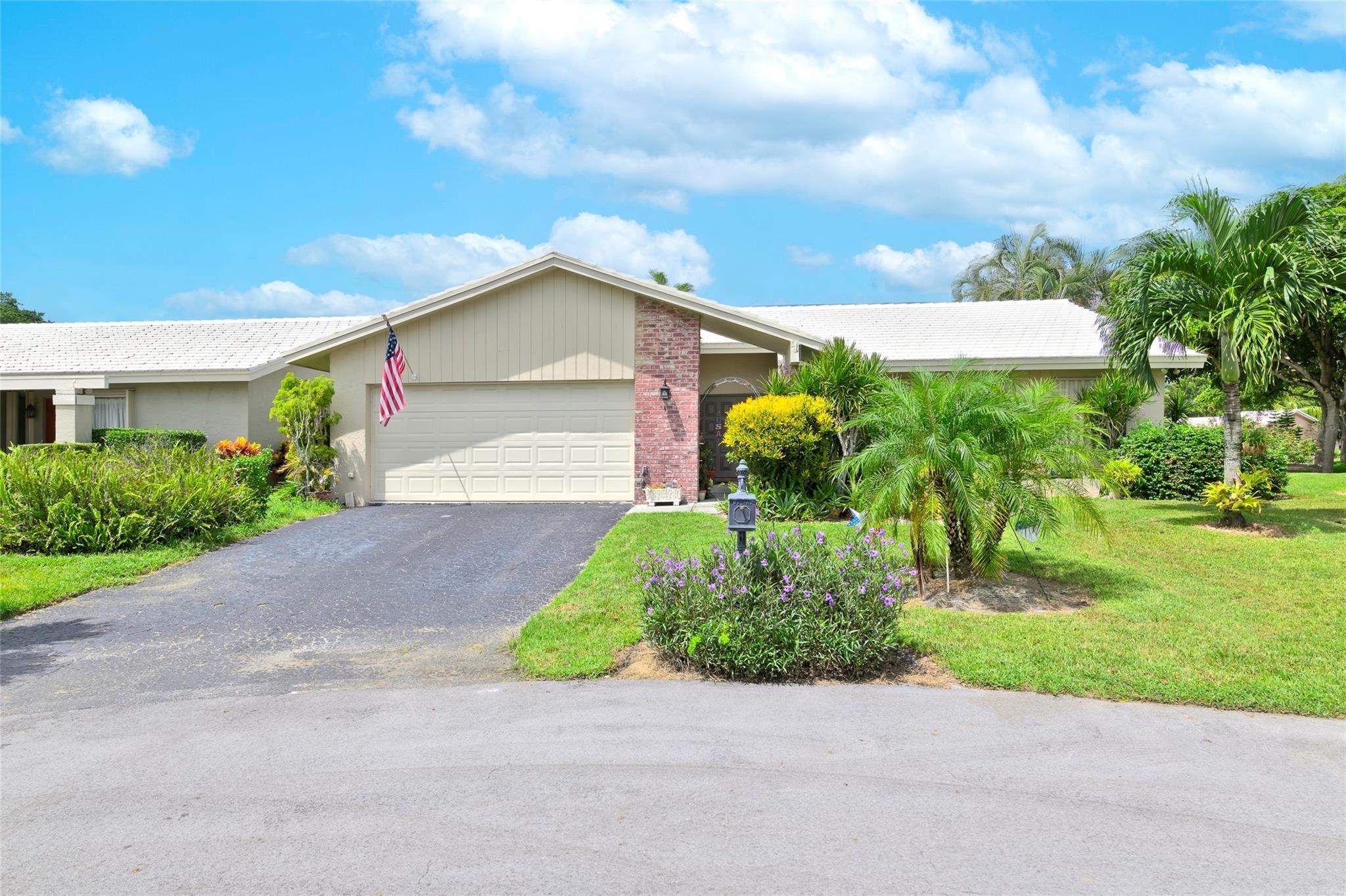 Treetop Cir, Boca Raton, FL 33433 #1