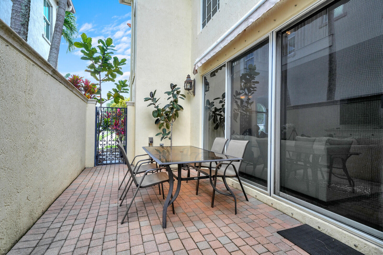 Stoney Dr, Palm Beach Gardens, FL 33410 #1