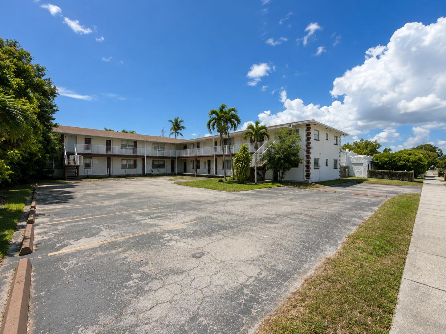 Mckinley St, Hollywood, FL 33020 #1