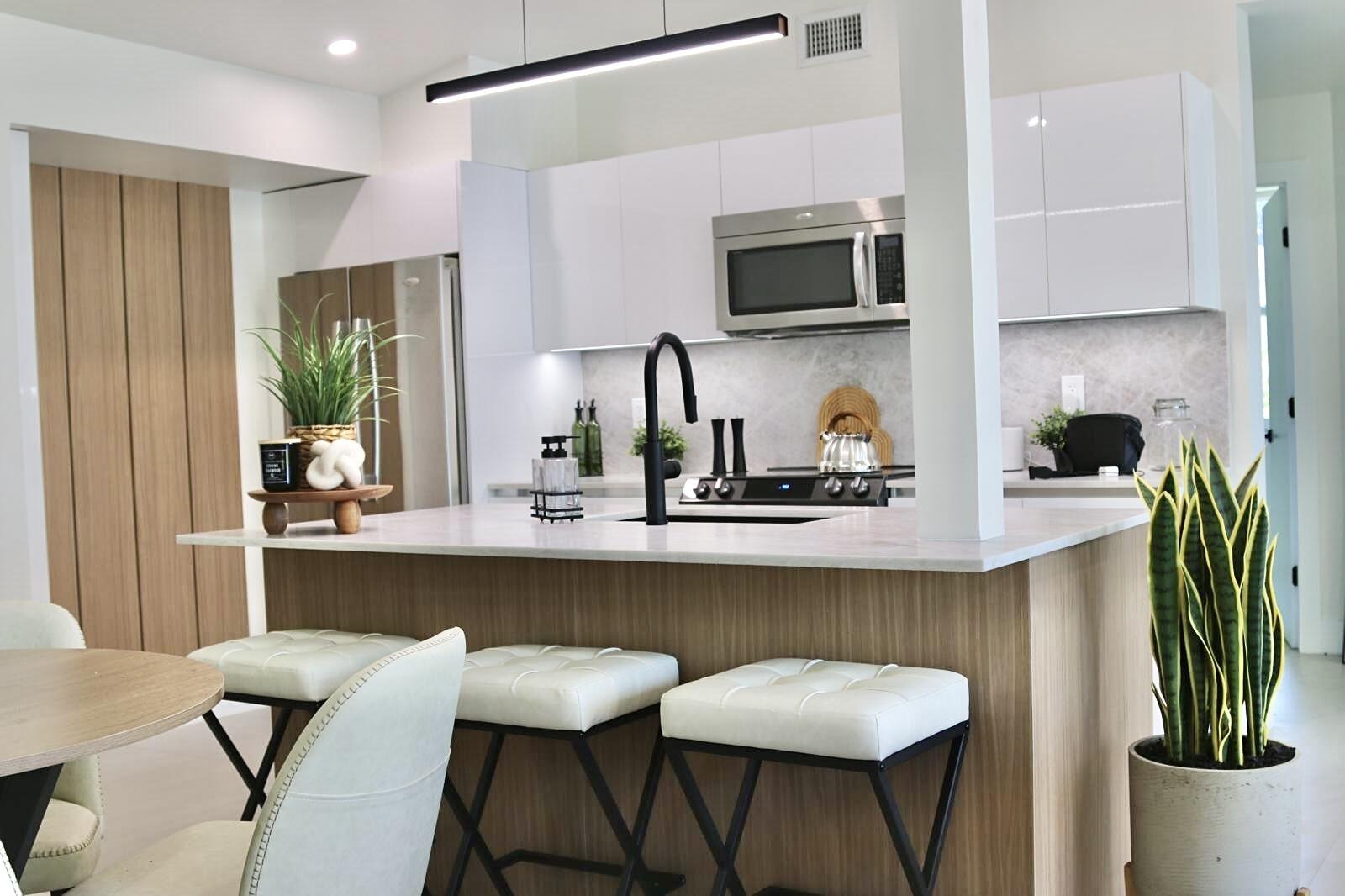 Andros Ln, Fort Lauderdale, FL 33312