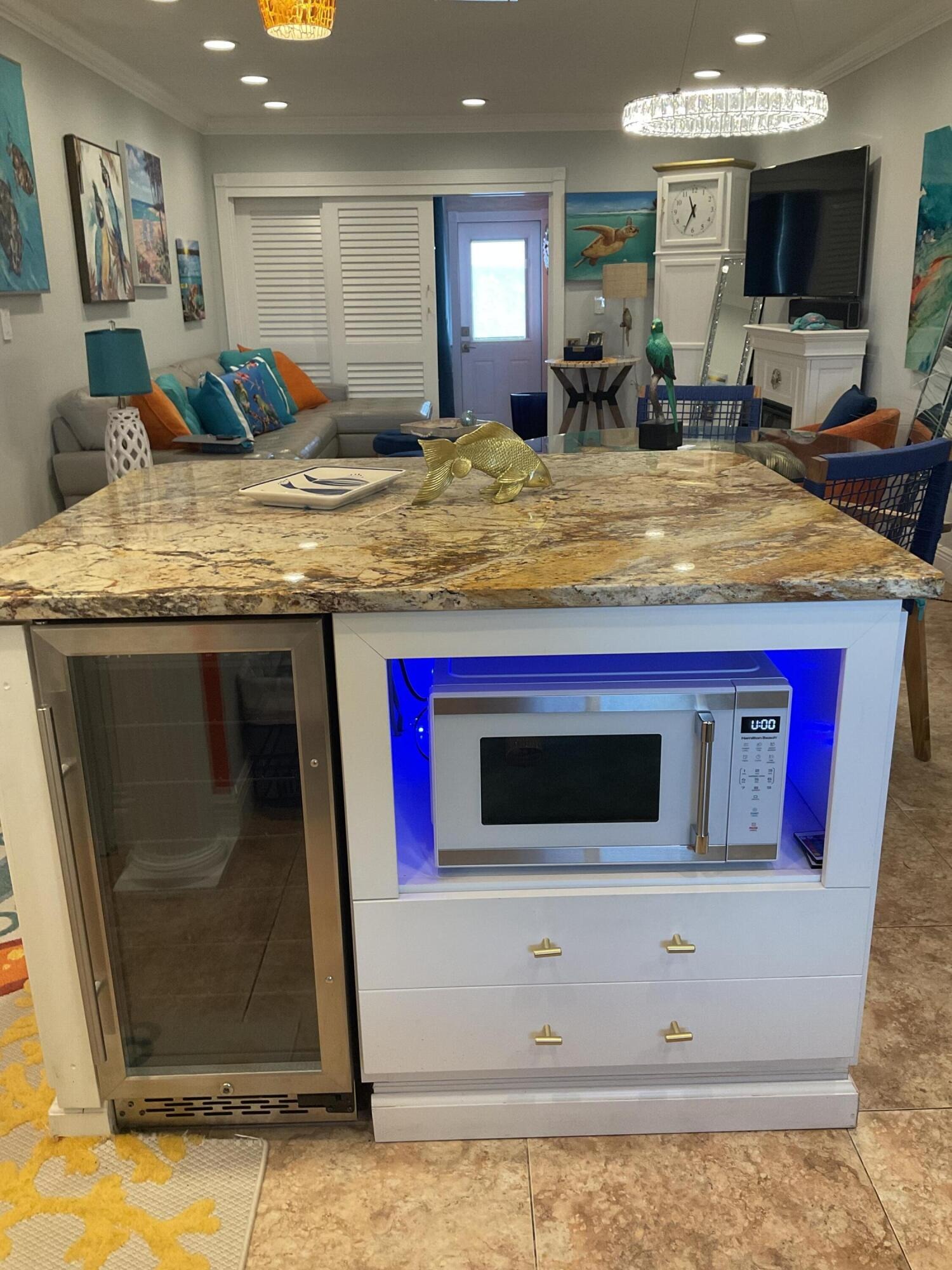 Ashley Dr, West Palm Beach, FL 33415
