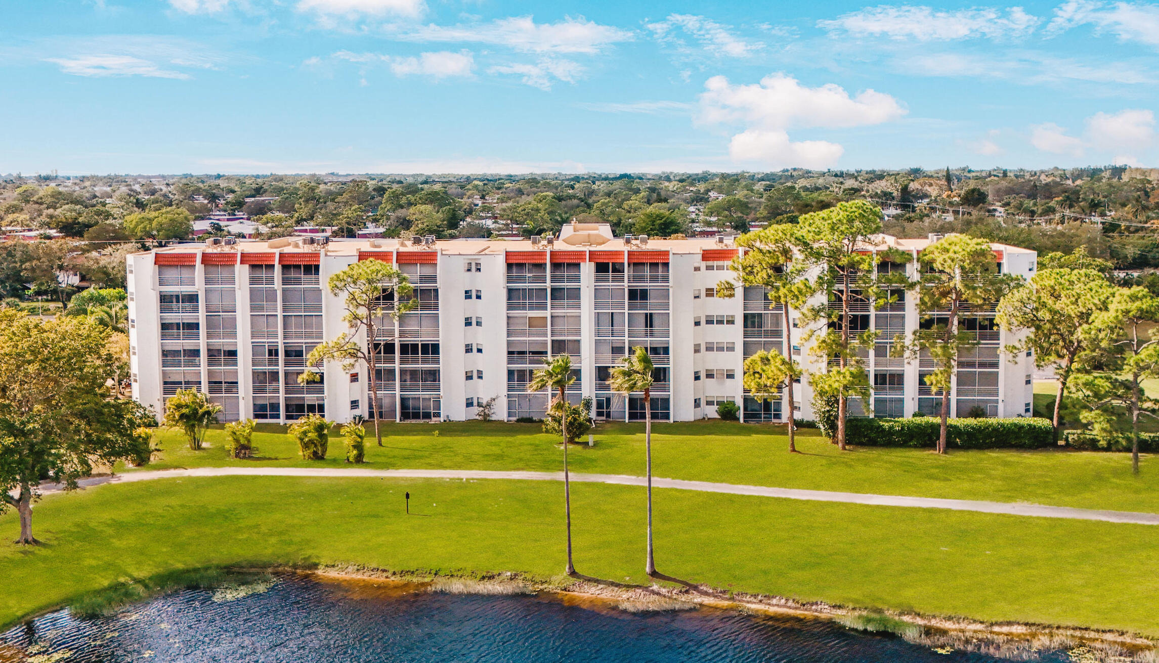 Birdie Dr, Lake Worth, FL 33467