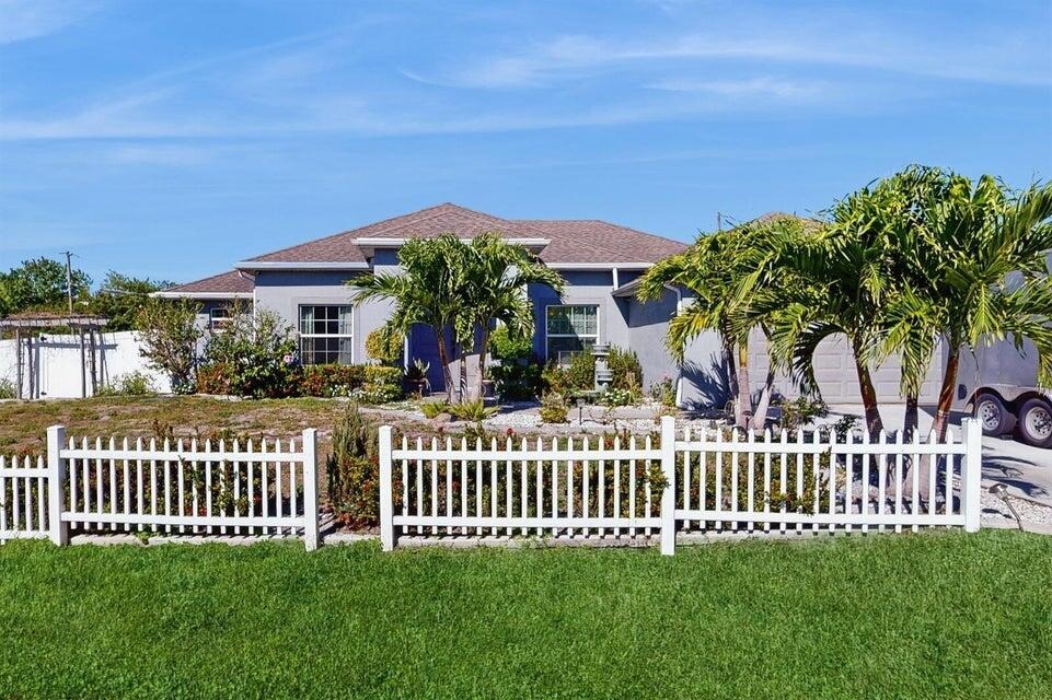 Rich St, Port Saint Lucie, FL 34984