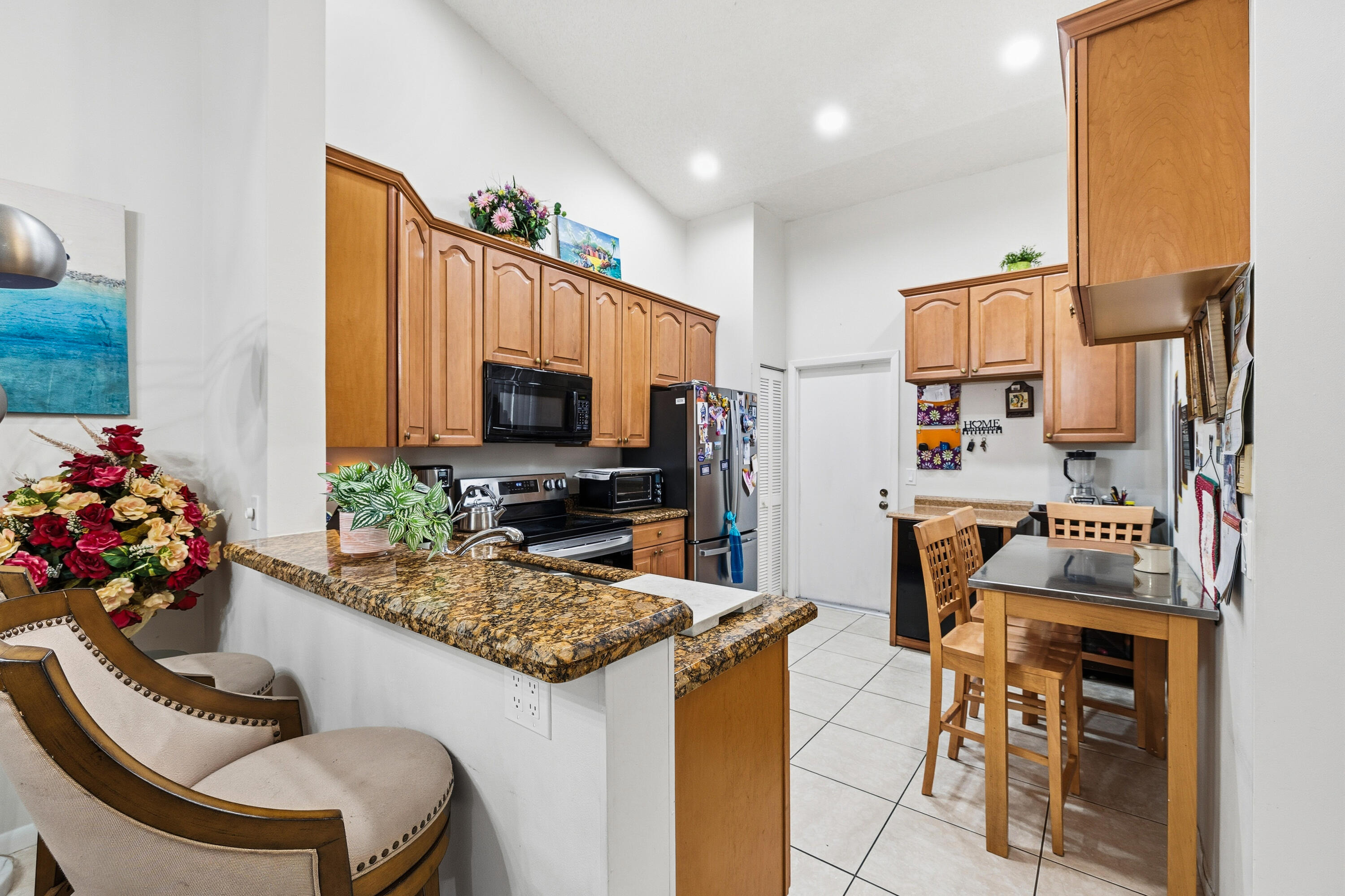 Stafford Cir, Boynton Beach, FL 33436