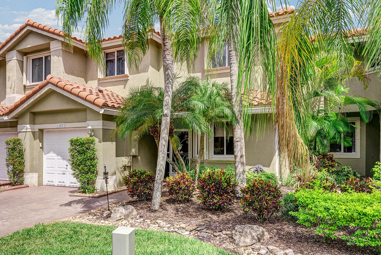 56th Dr, Coral Springs, FL 33076