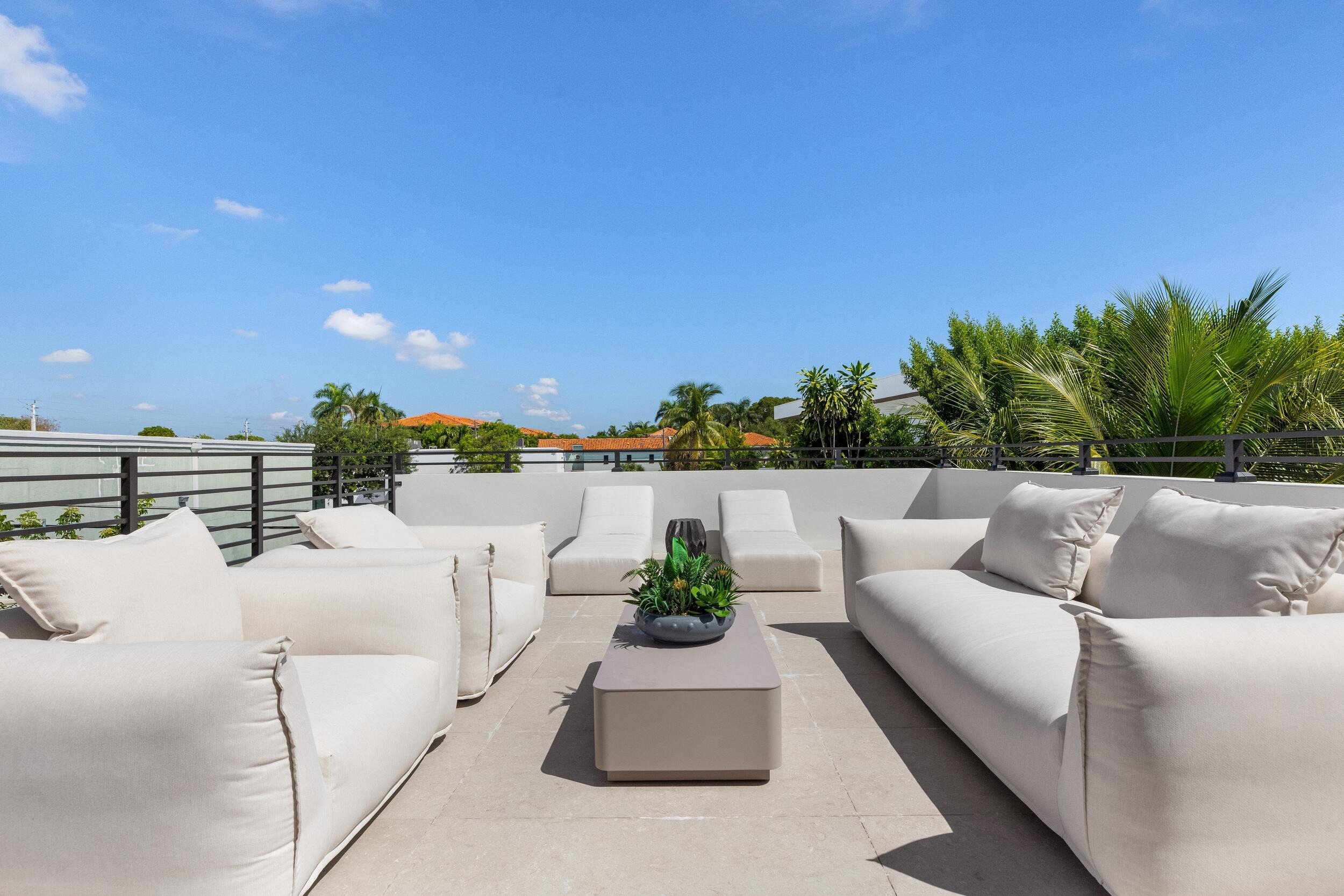 Lake Ave, Delray Beach, FL 33483 #1