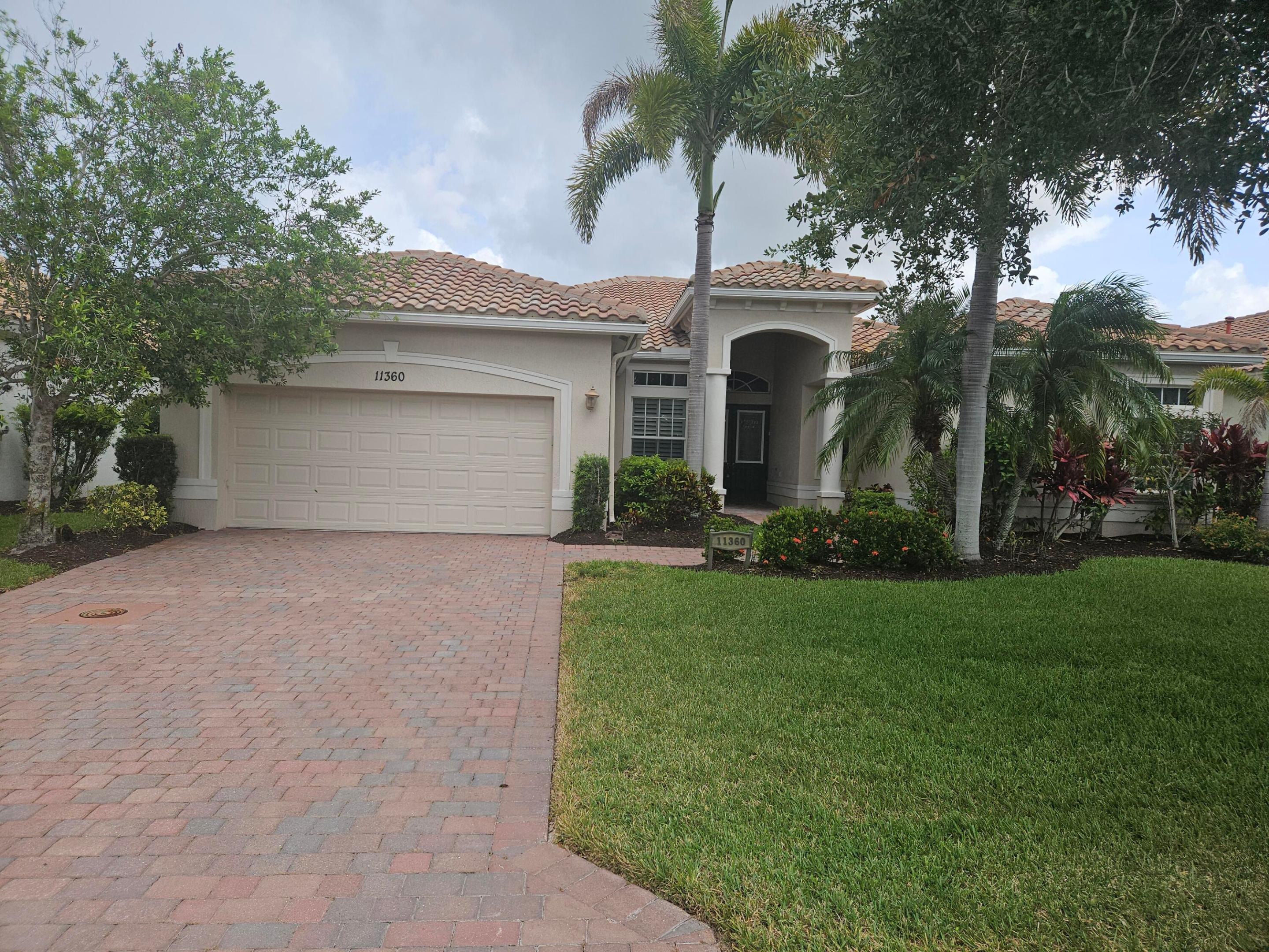 Aspen Ln, Port Saint Lucie, FL 34987