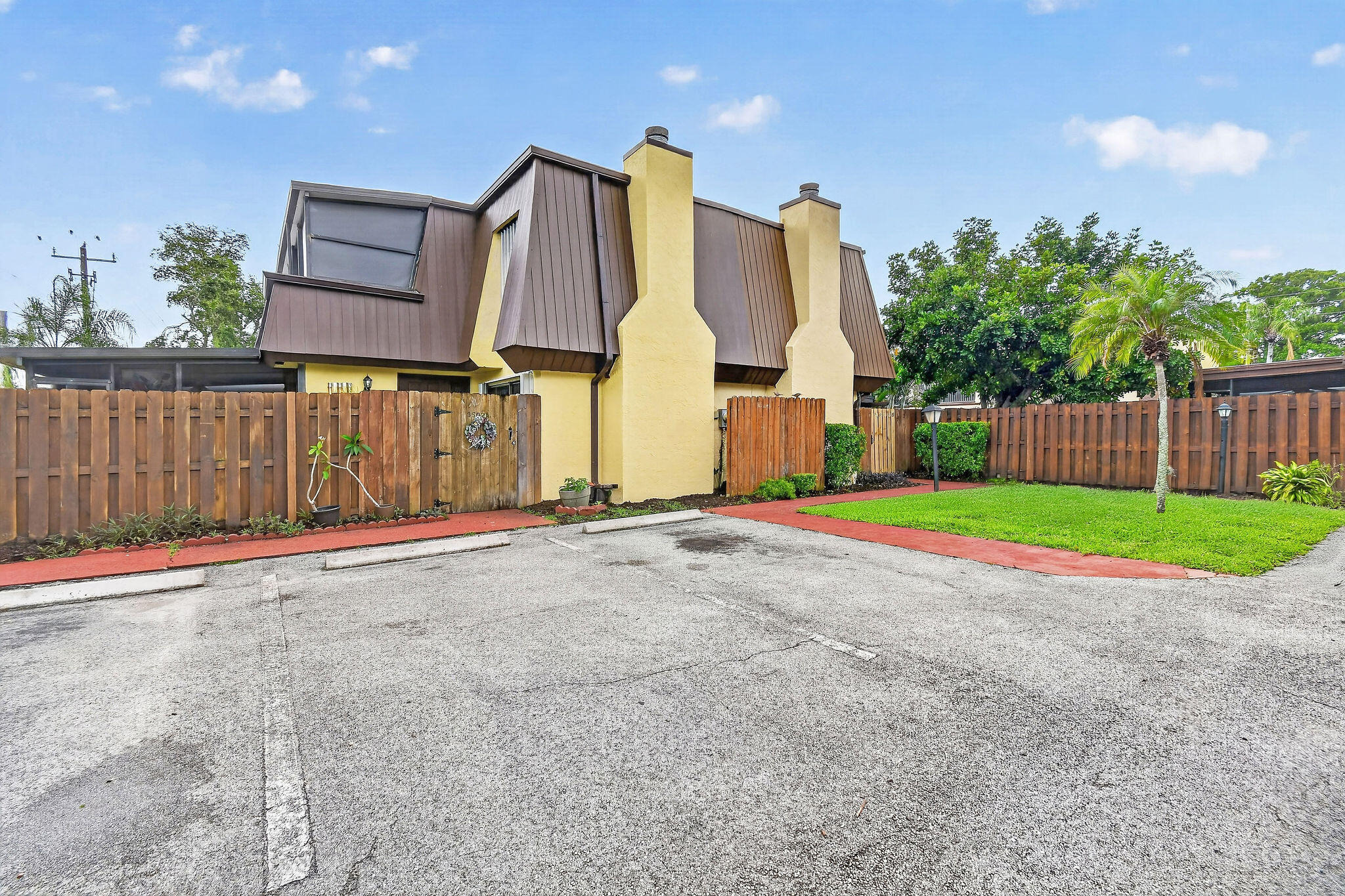Gardens East Dr, Palm Beach Gardens, FL 33410 #1