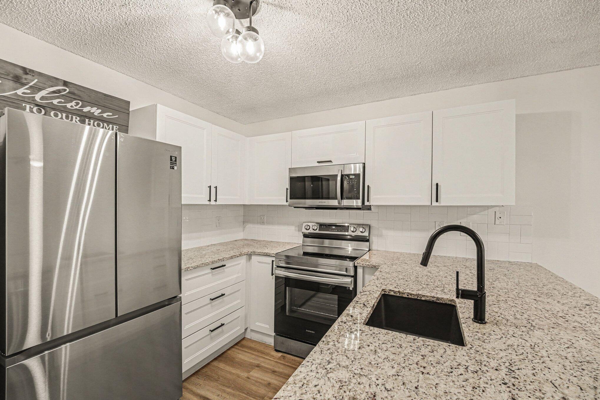 Abada Ct, Palm Bay, FL 32905