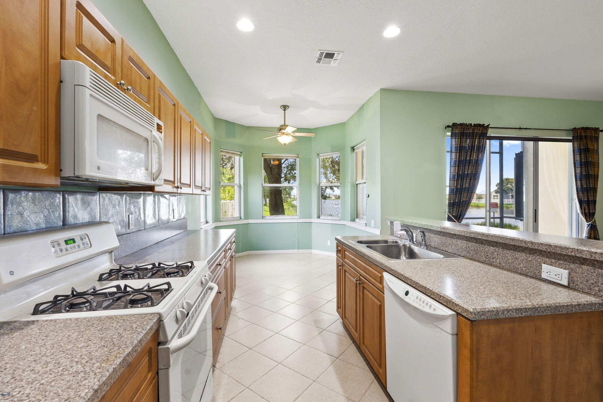 Pleasant Grove Way, Port Saint Lucie, FL 34986