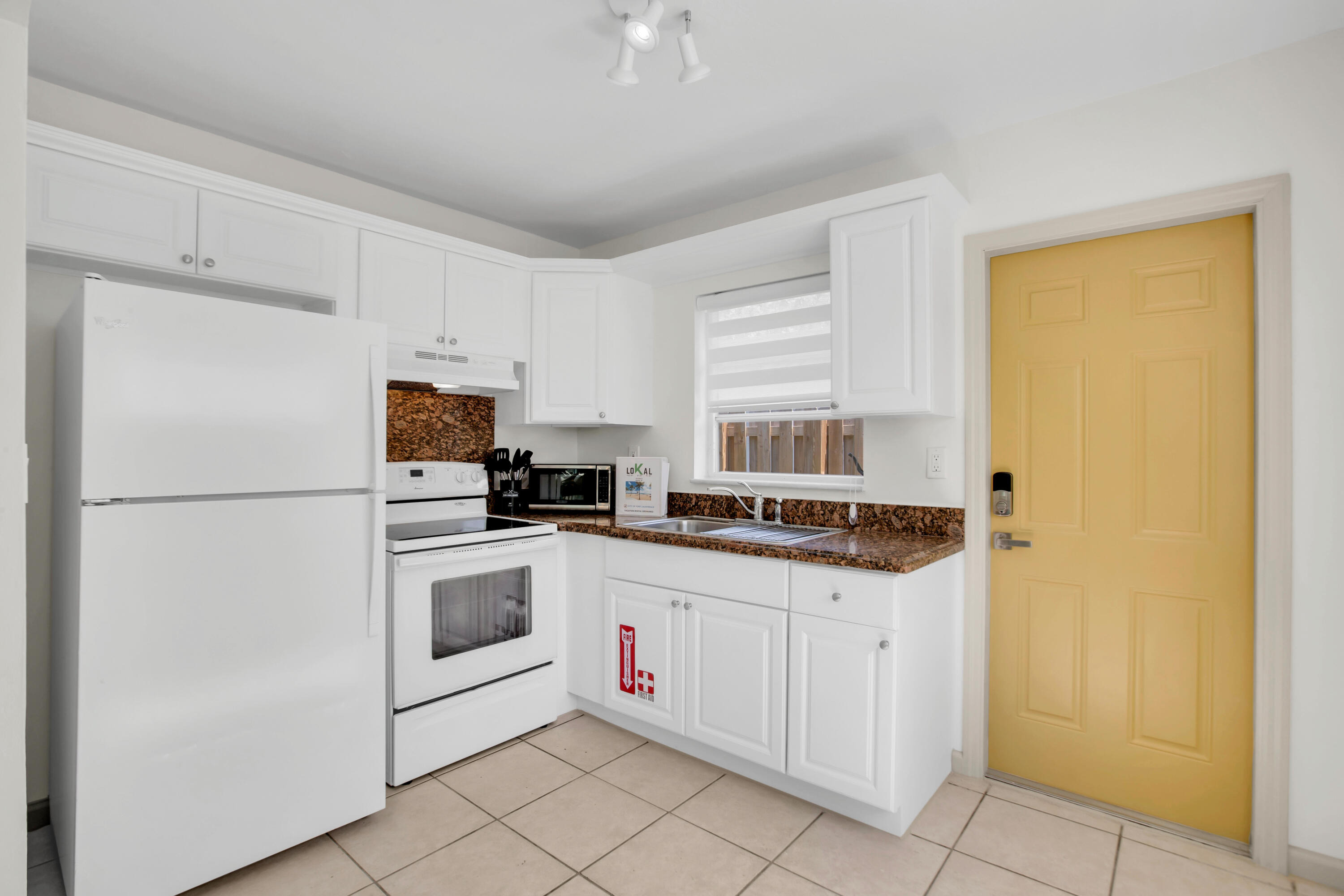24th St, Fort Lauderdale, FL 33315