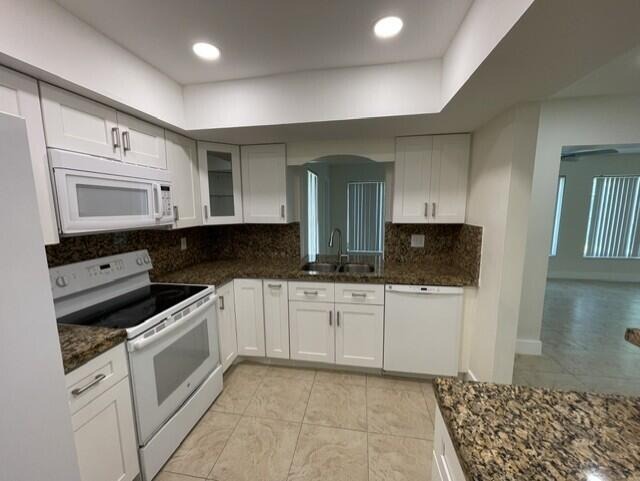 77th Ave, Margate, FL 33068