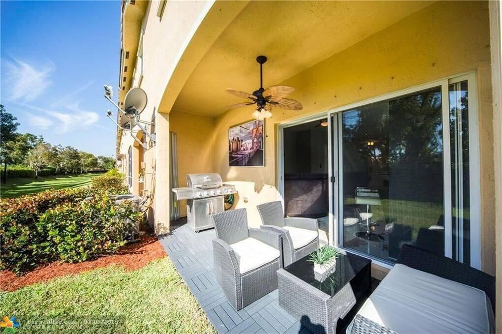 Monte Carlo Ln, Margate, FL 33068