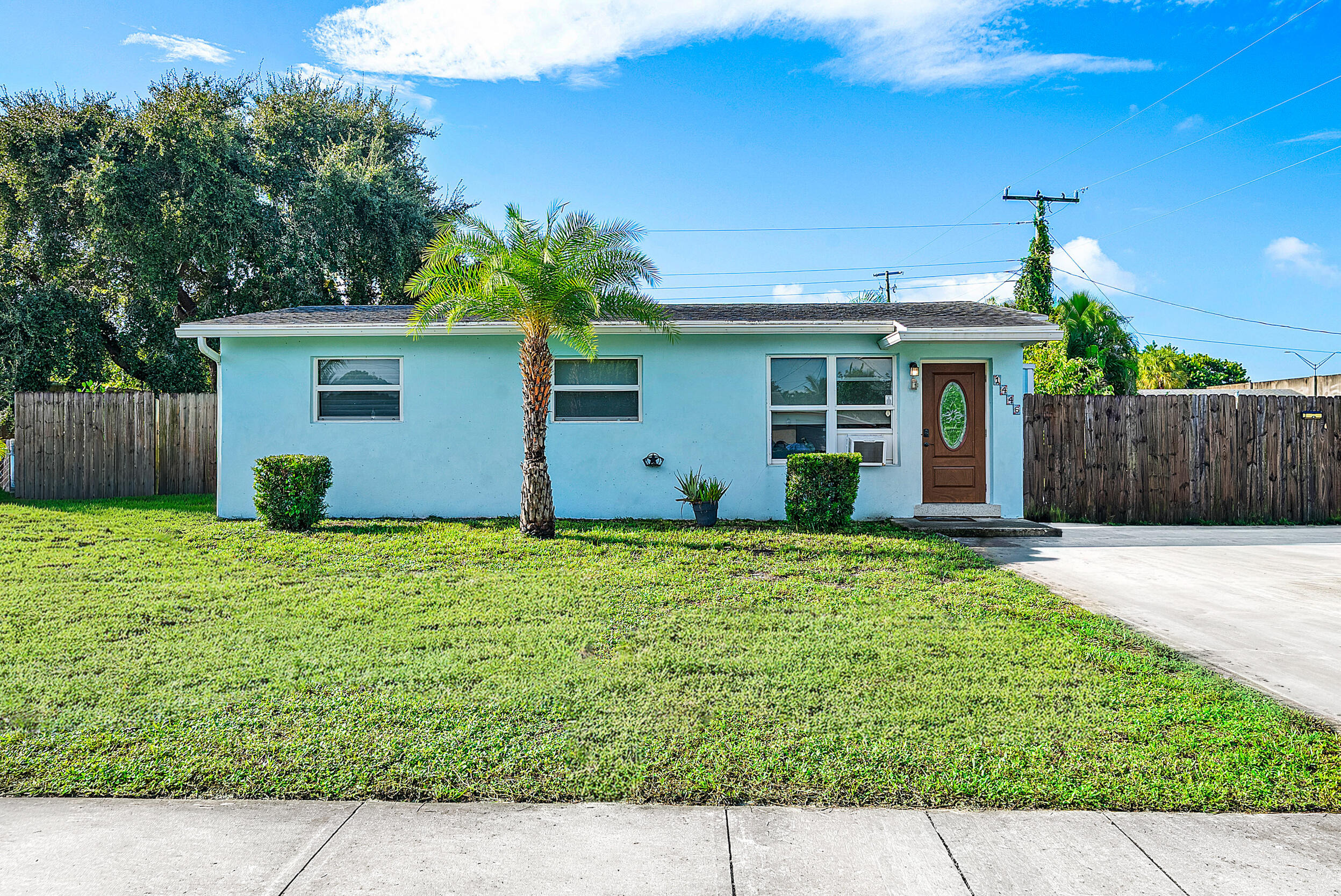 Jennings St, Lantana, FL 33462