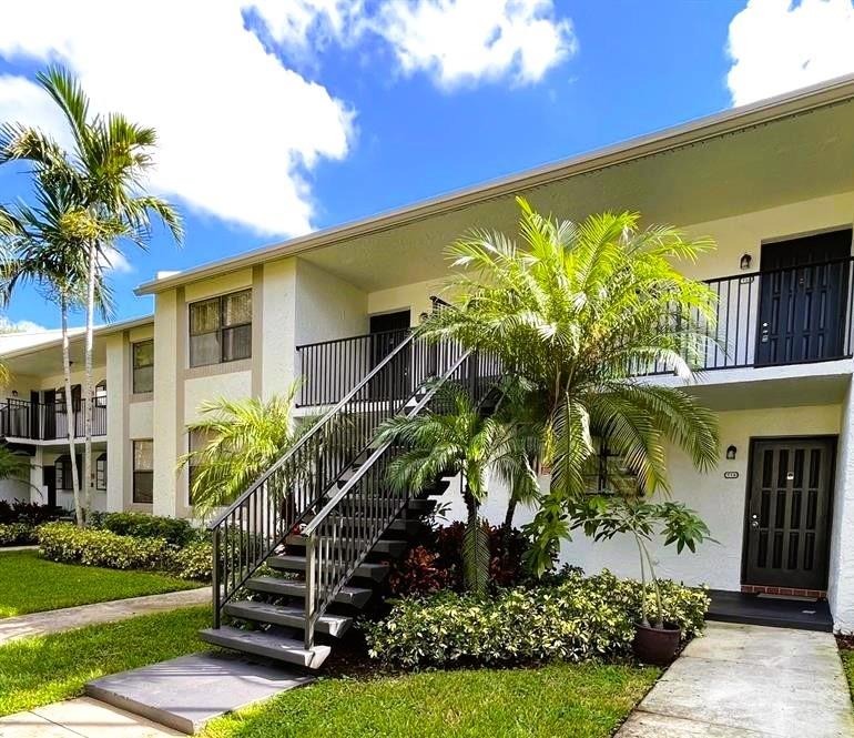 Military Trl, Deerfield Beach, FL 33442