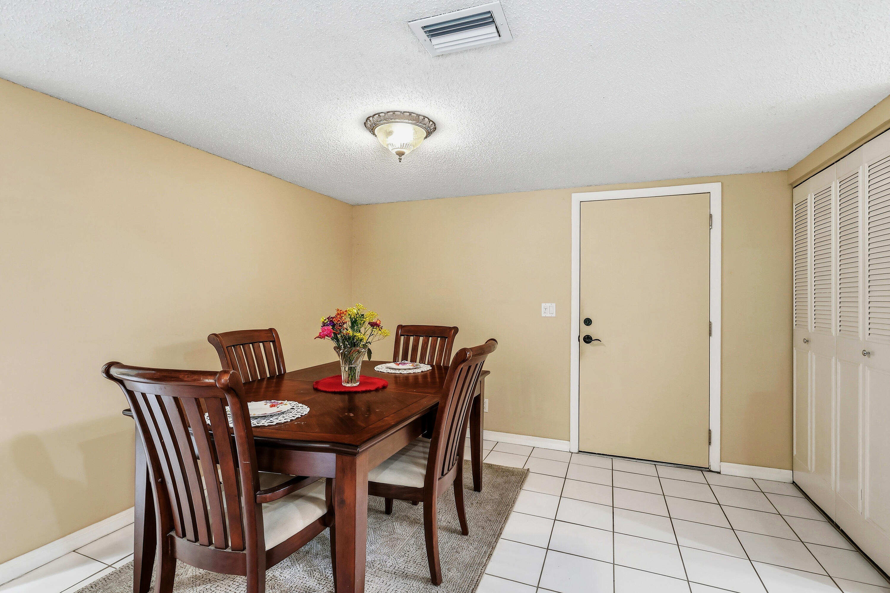 Lake Carol Dr, West Palm Beach, FL 33411