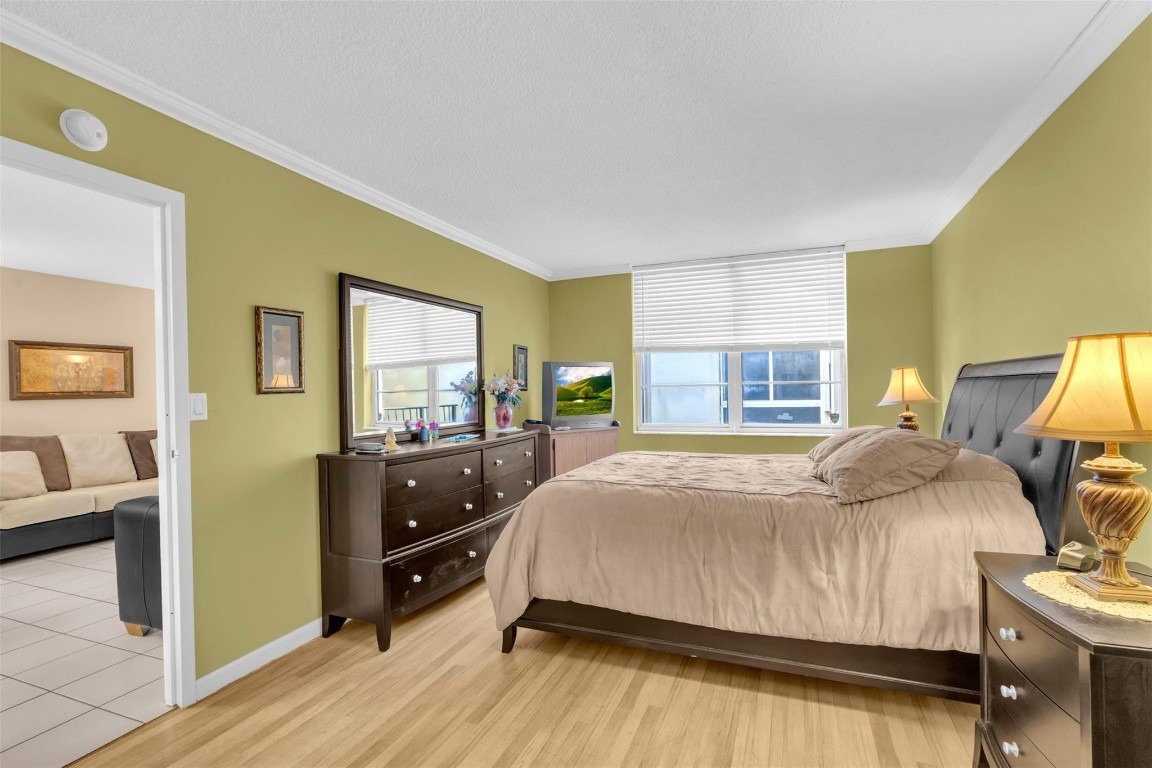 49th Ave, Lauderdale Lakes, FL 33313 #1