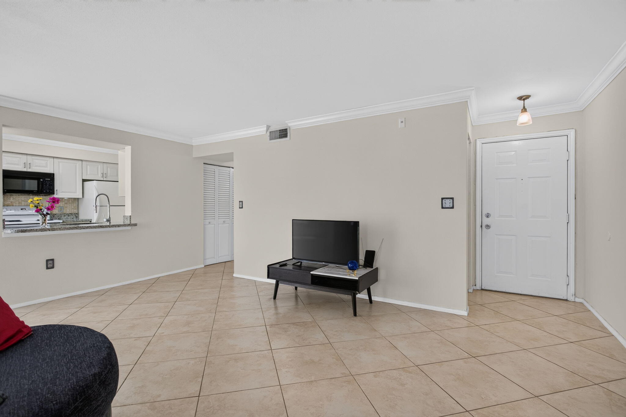 33rd St, Oakland Park, FL 33309