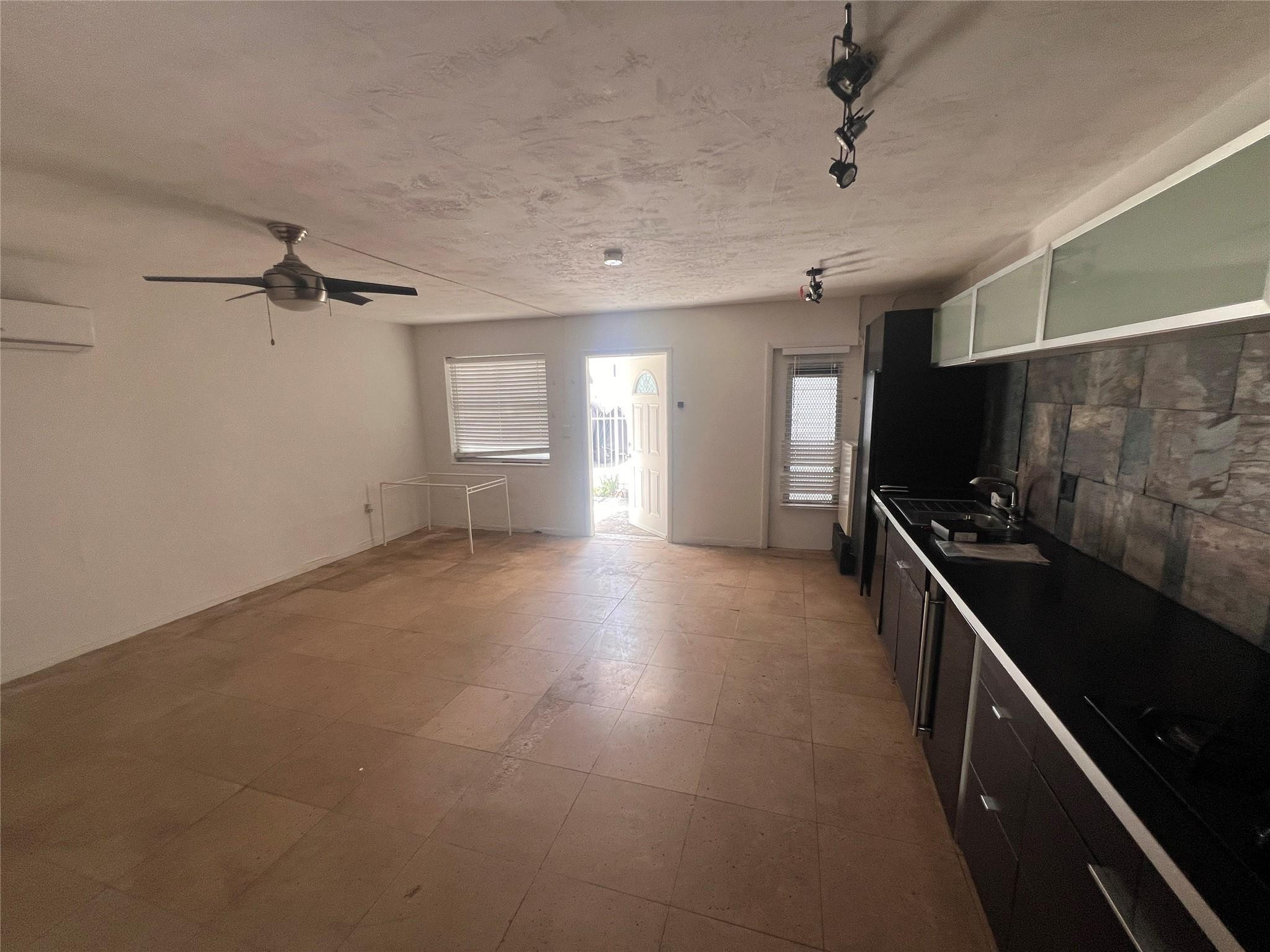 Michigan Ave, Miami Beach, FL 33139 #1
