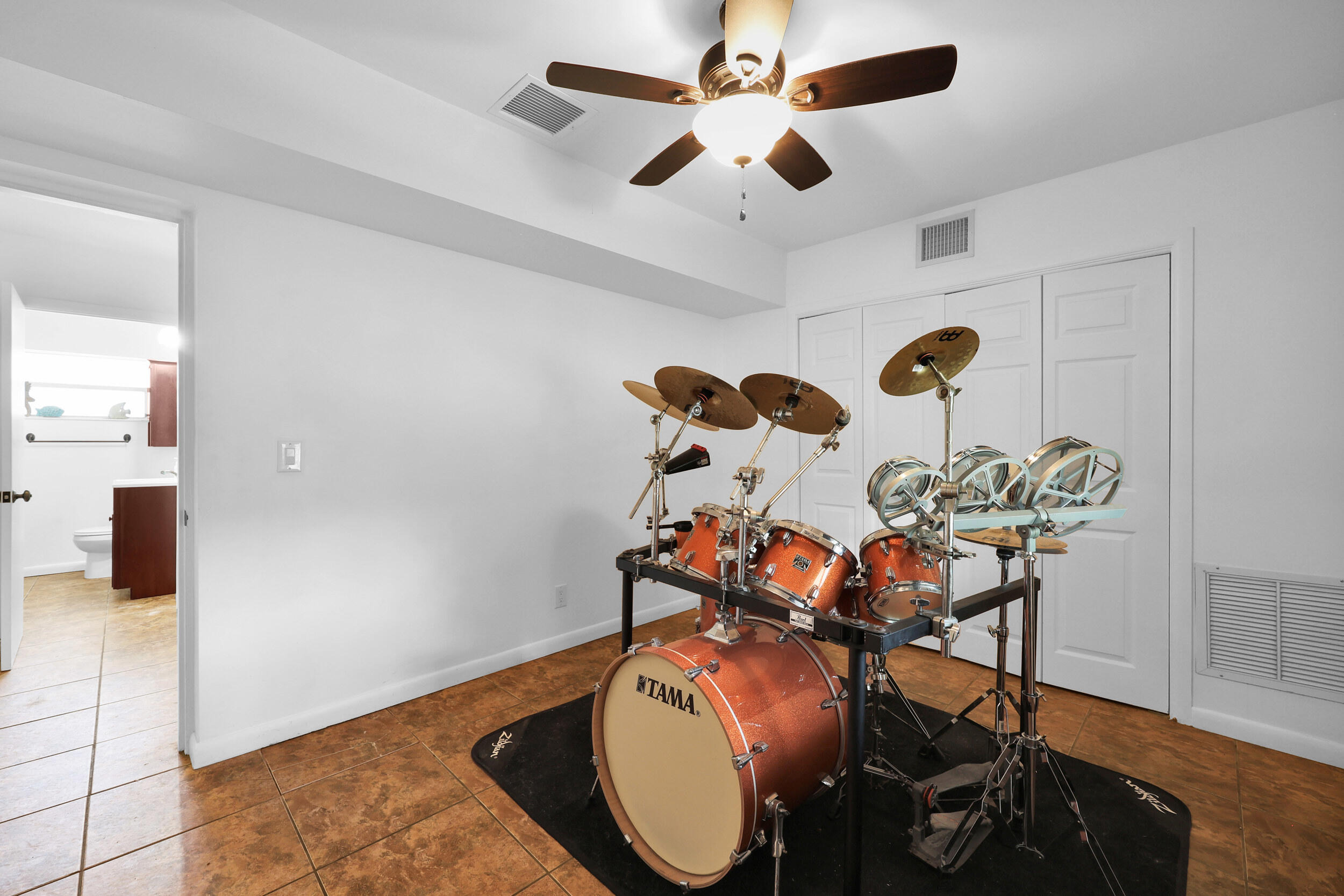 Indian River Dr, Fort Pierce, FL 34982