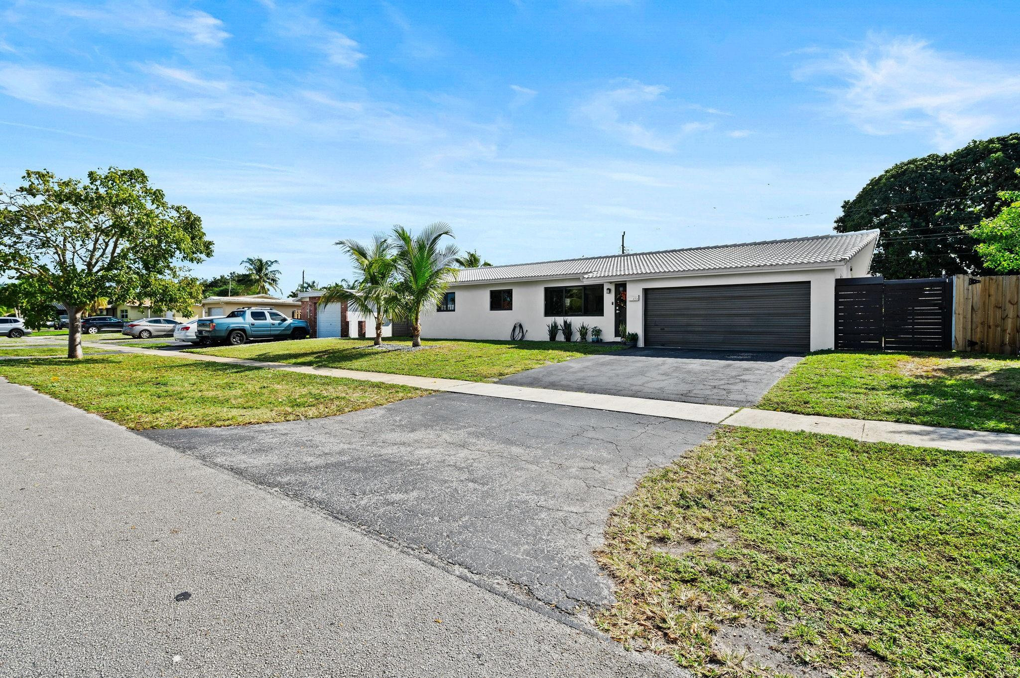 Roosevelt St, Hollywood, FL 33021 #1