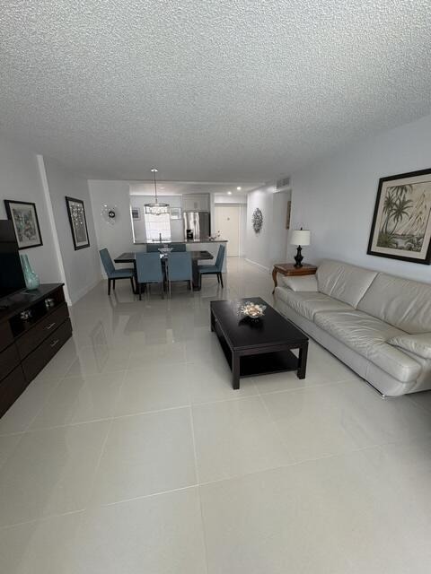 10th St, Dania, FL 33004