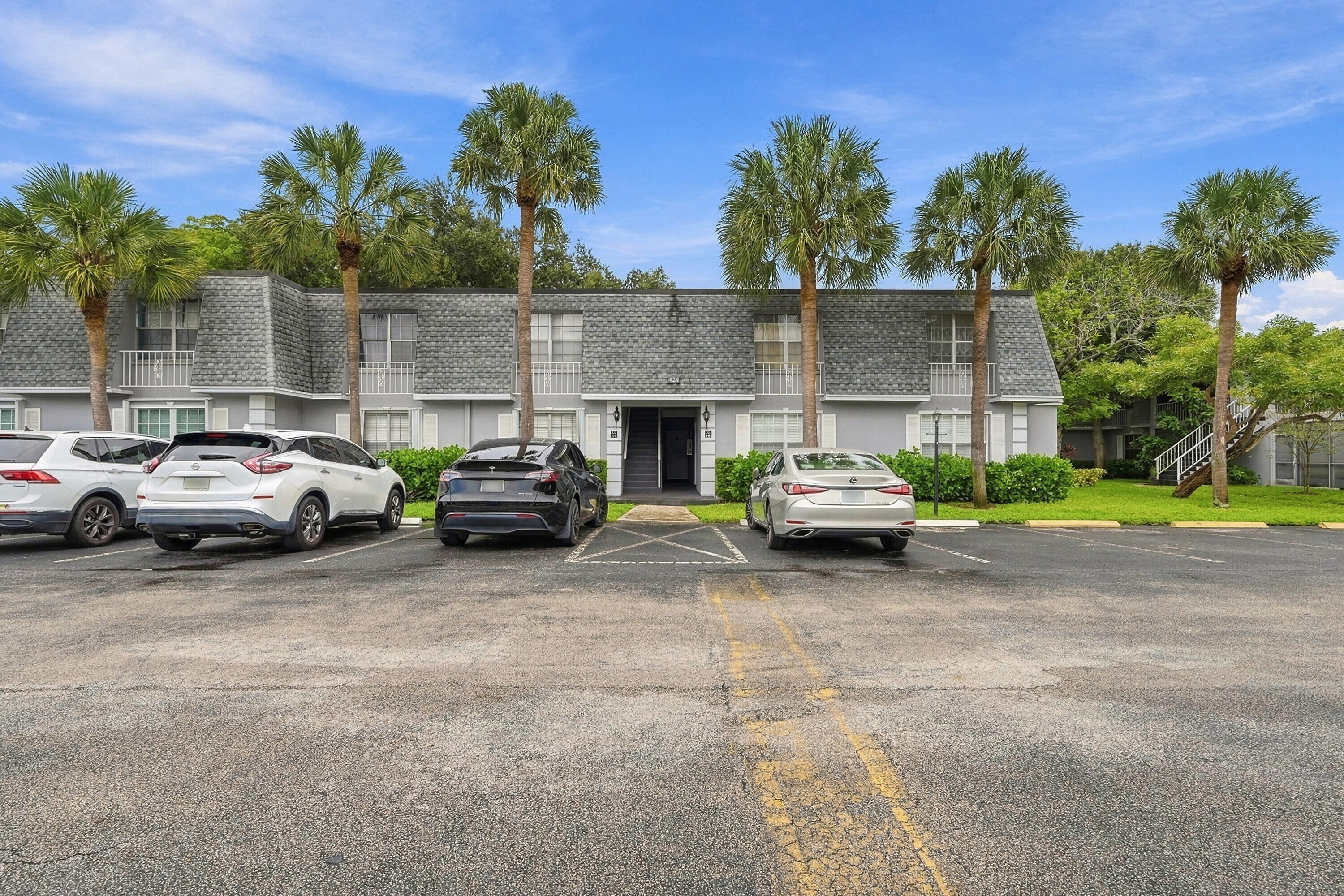 70th Ave, Plantation, FL 33317 #1