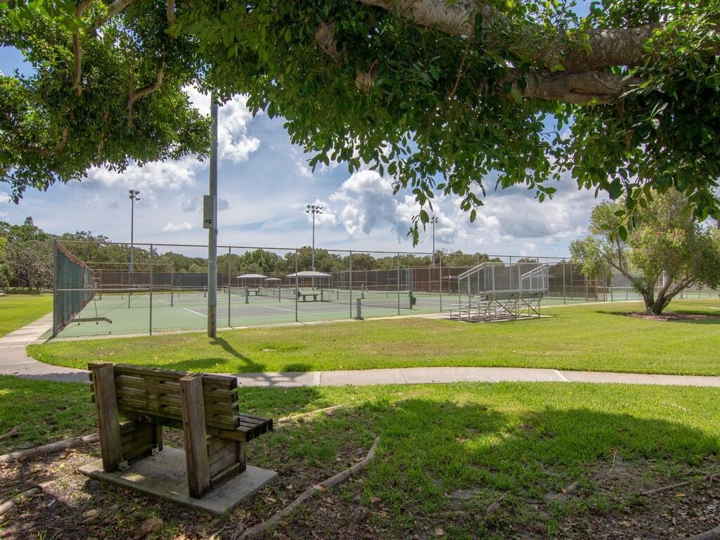 Indian River Blvd, Vero Beach, FL 32960