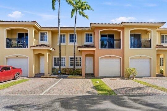 2nd Ave, Hallandale Beach, FL 33009