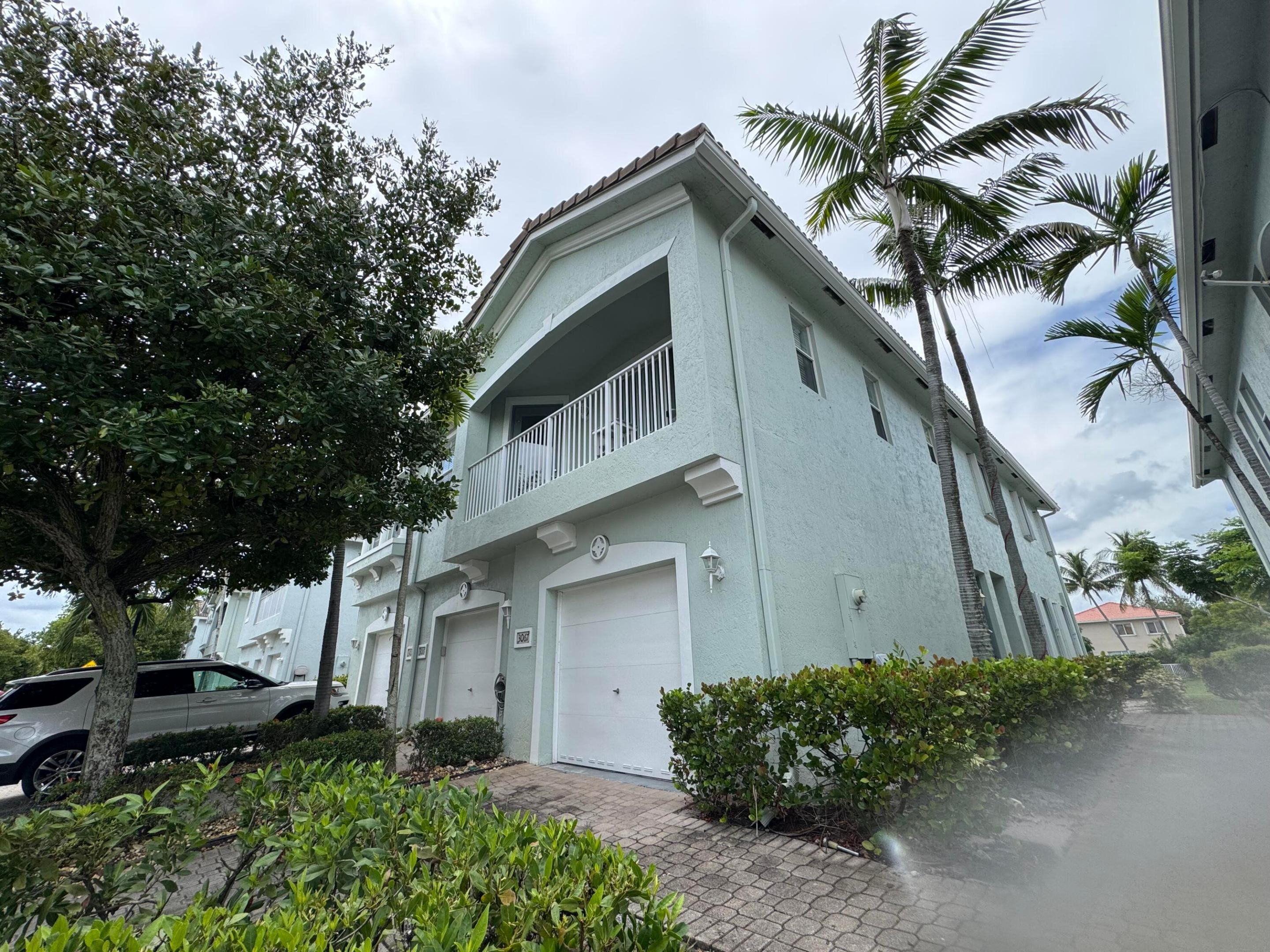 Laurel Ridge Cir, Riviera Beach, FL 33404 #1