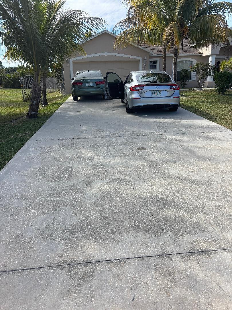 Del Rio Blvd, Port Saint Lucie, FL 34953