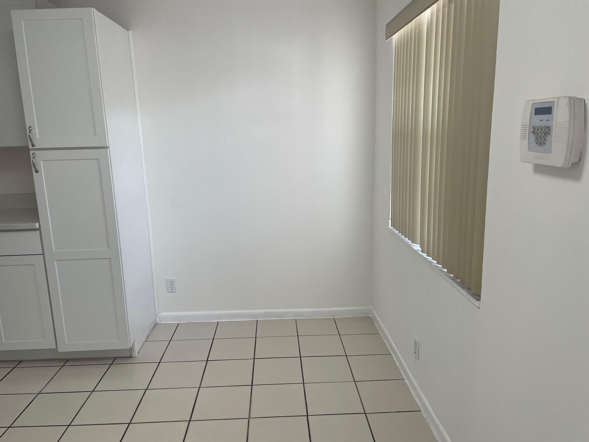 10th St, North Lauderdale, FL 33068