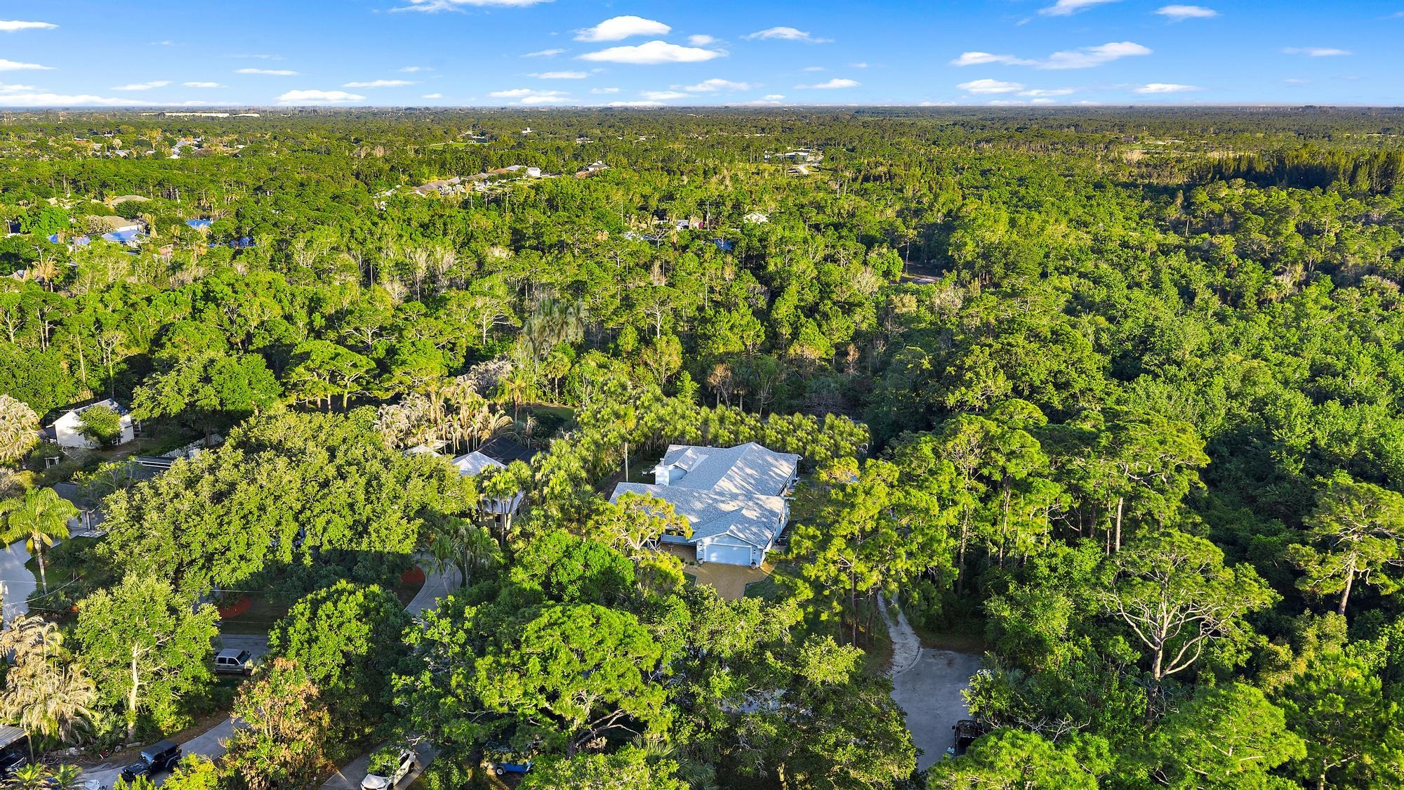Orange Blossom Trl, Hobe Sound, FL 33455
