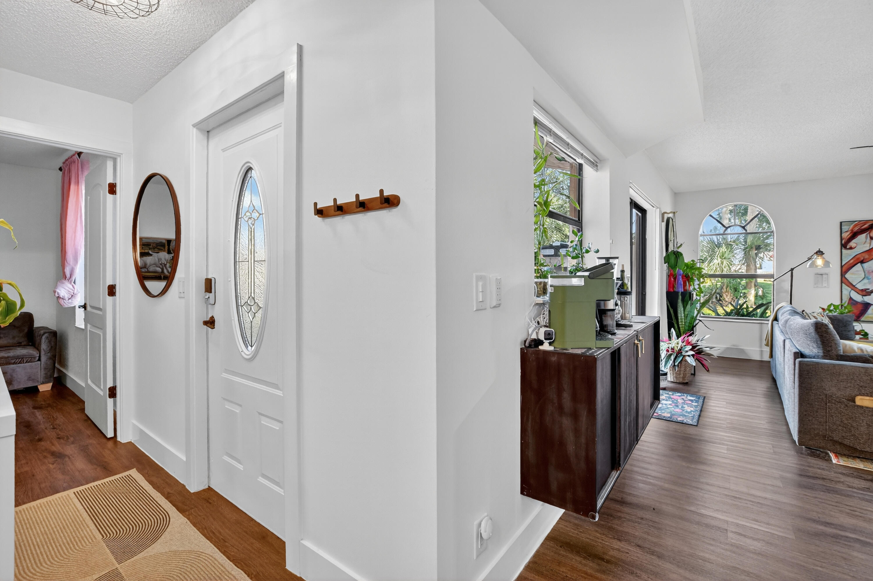 Village Dr, Delray Beach, FL 33445
