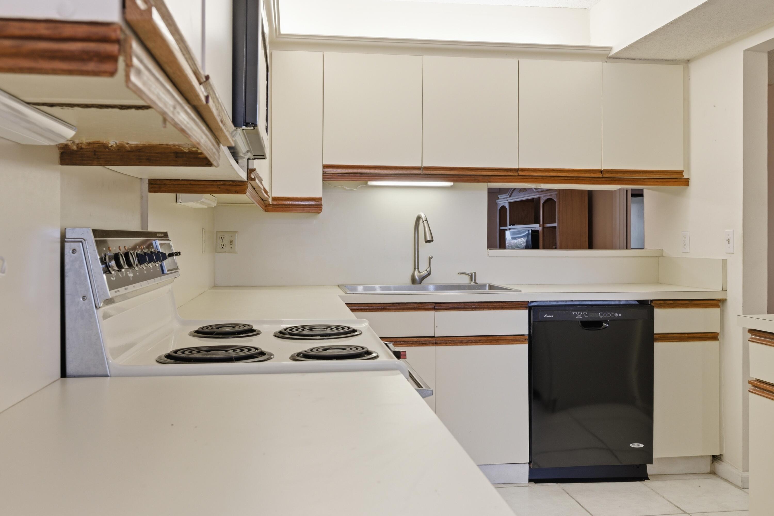 Mangrove Dr, Boynton Beach, FL 33437 #1