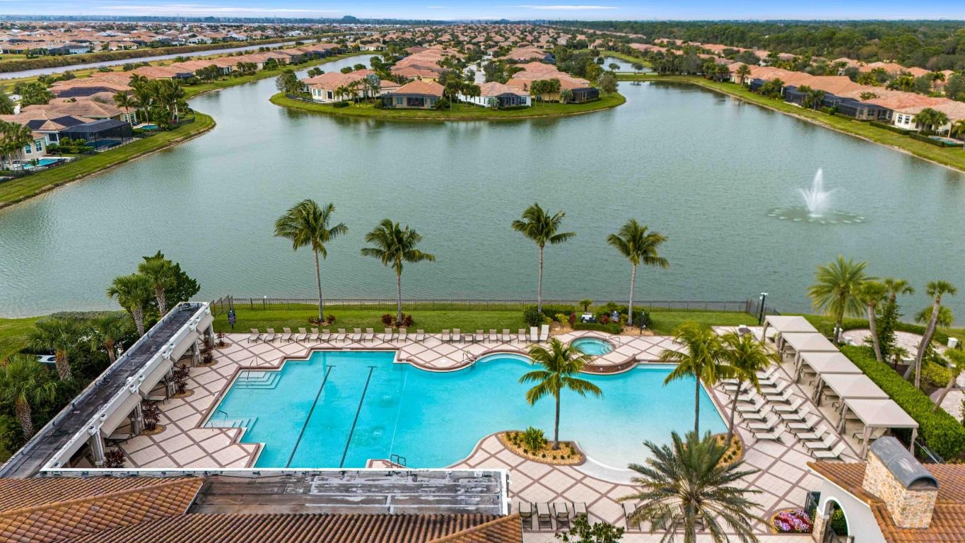 Sapri Way, Port Saint Lucie, FL 34986
